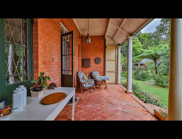 3 BEDROOM FREESTANDING FOR SALE IN BLACKRIDGE